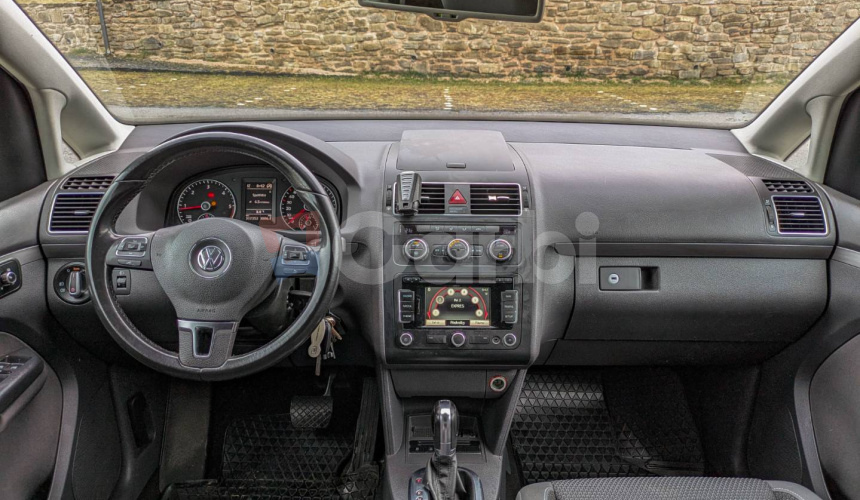 Volkswagen Touran 1.6 TDI Premium Comfortline DSG