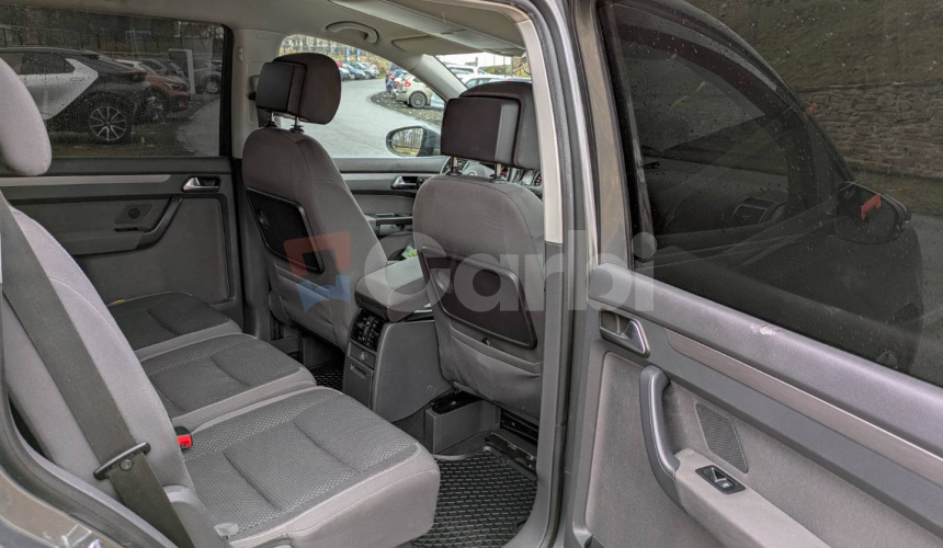 Volkswagen Touran 1.6 TDI Premium Comfortline DSG