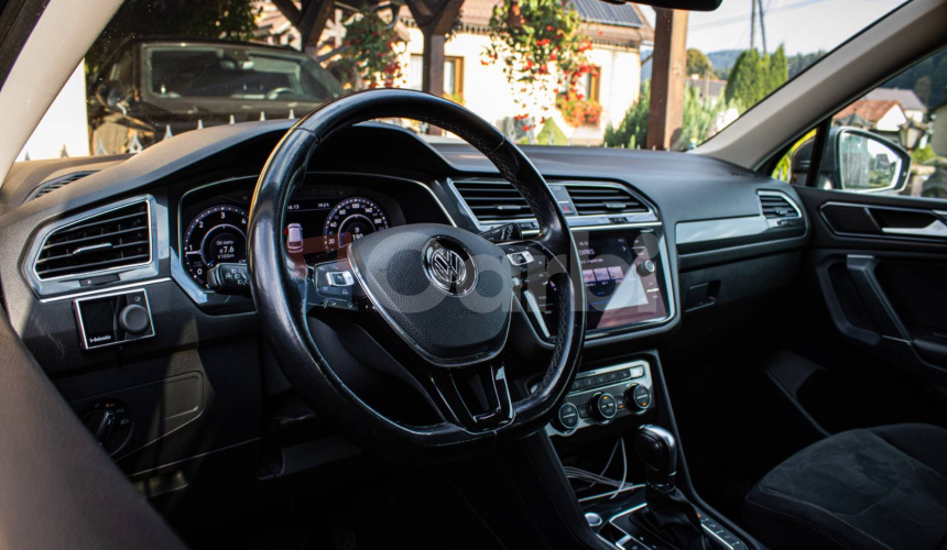 Volkswagen Tiguan Allspace 2.0 TDI DSG 4Motion Webasto 7 miest, Matrix LED, Virtual cockpit, ťa