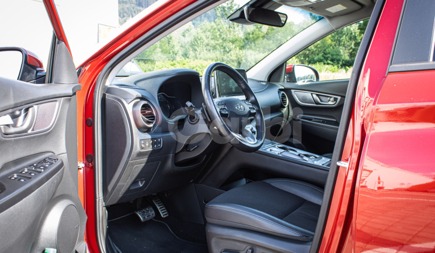 Hyundai Kona Electric+ 64kWh batéria 98% SOH, slovenské s históriou, HUD, Krell audio, DPH