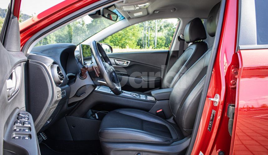Hyundai Kona Electric+ 64kWh batéria 98% SOH, slovenské s históriou, HUD, Krell audio, DPH