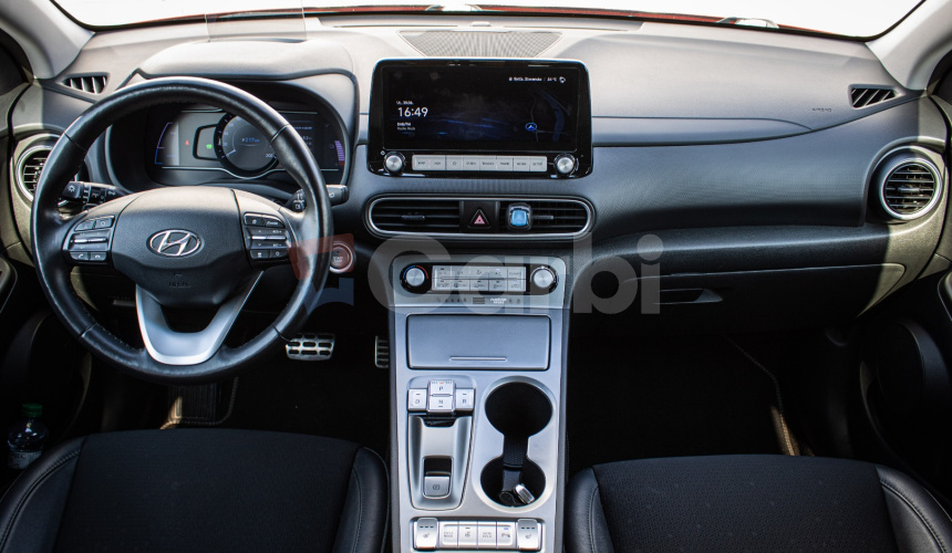 Hyundai Kona Electric+ 64kWh batéria 98% SOH, slovenské s históriou, HUD, Krell audio, DPH