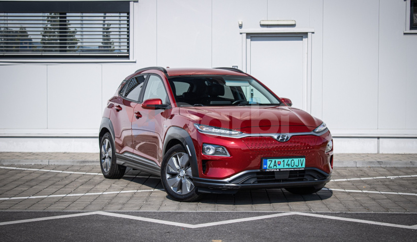 Hyundai Kona Electric+ 64kWh batéria 98% SOH, slovenské s históriou, HUD, Krell audio, DPH