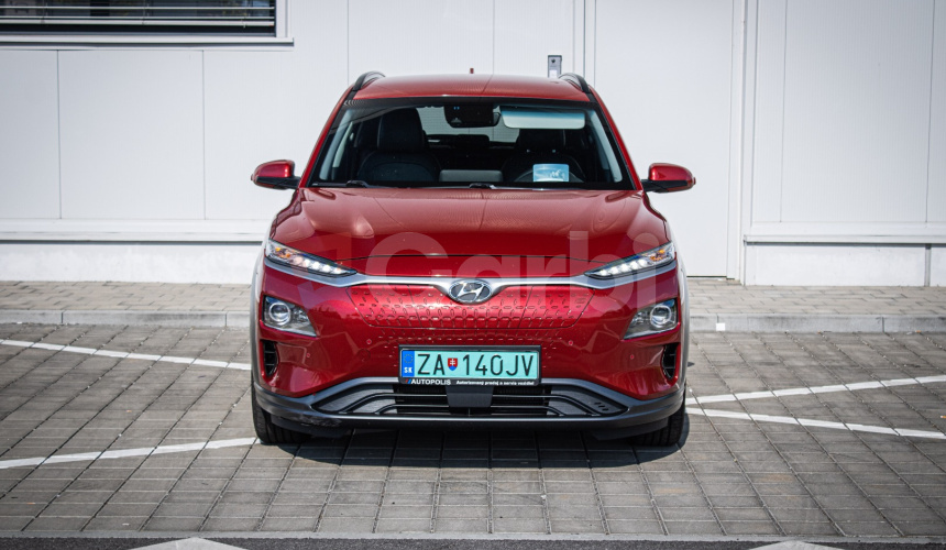 Hyundai Kona Electric+ 64kWh batéria 98% SOH, slovenské s históriou, HUD, Krell audio, DPH
