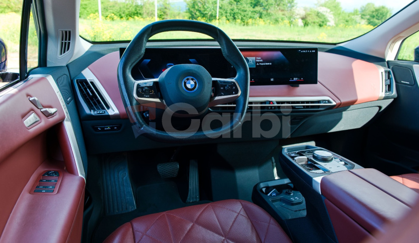 BMW iX 50 xDrive 385kw 523HP TOP Výbava, Nappa koža, 115kw batéria
