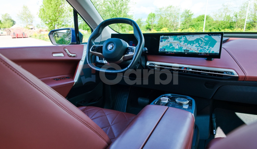 BMW iX 50 xDrive 385kw 523HP TOP Výbava, Nappa koža, 115kw batéria