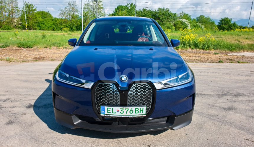 BMW iX 50 xDrive 385kw 523HP TOP Výbava, Nappa koža, 115kw batéria