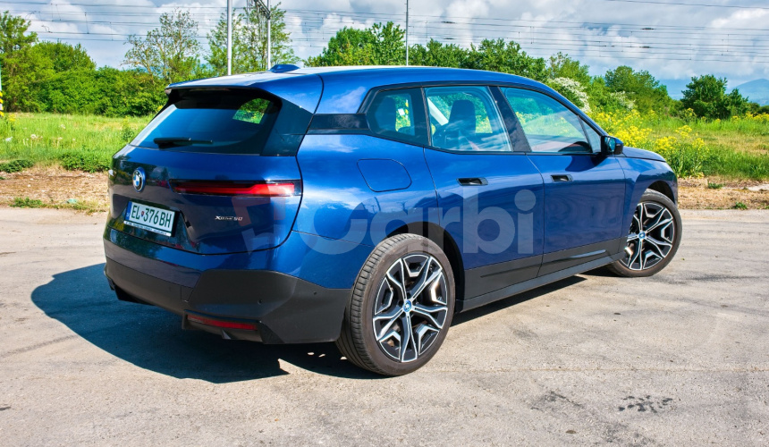 BMW iX 50 xDrive 385kw 523HP TOP Výbava, Nappa koža, 115kw batéria