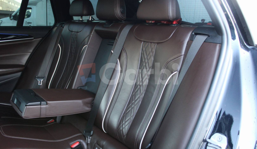 BMW Rad 5 Touring 530d xDrive A/T, 195kW, A8, 5d.