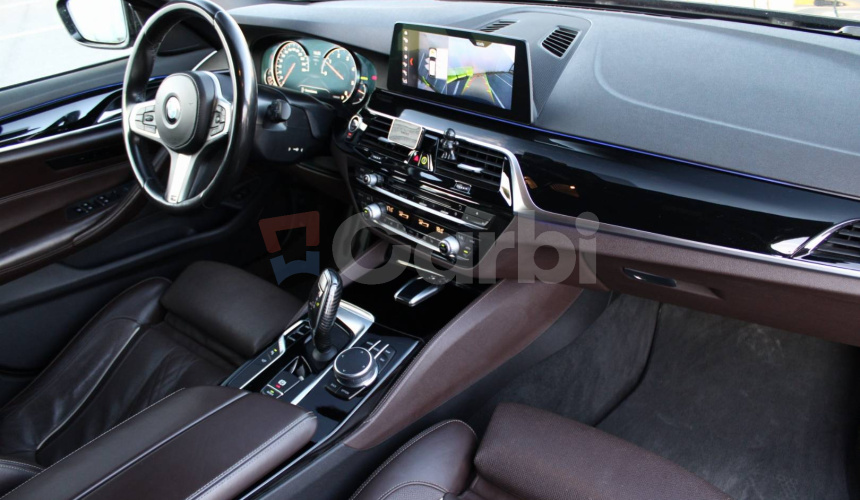 BMW Rad 5 Touring 530d xDrive A/T, 195kW, A8, 5d.