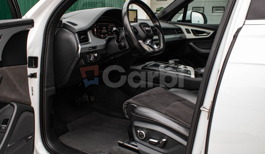 Audi Q7 S-Line 3.0 TDI 200kW 7miest, Matrix, Panorama, Vzduch, Nové rozvody