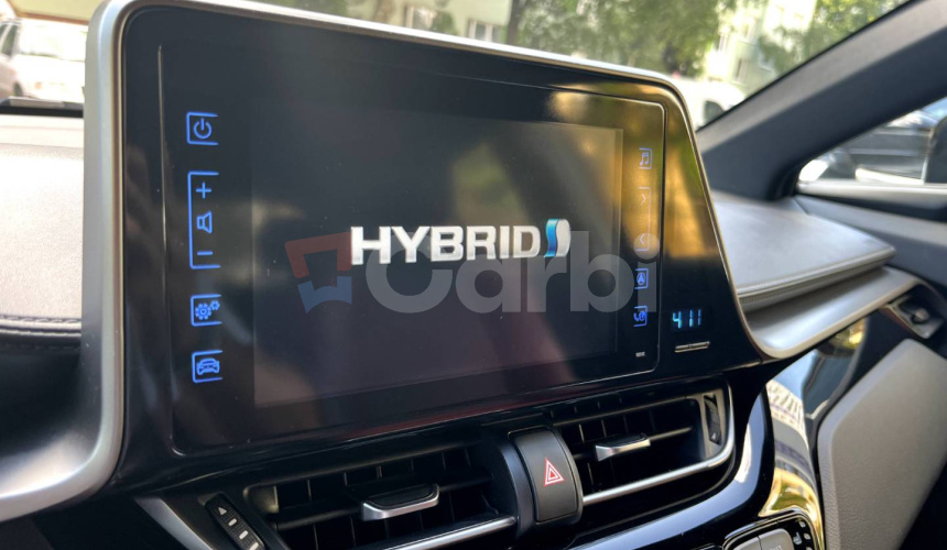 Toyota C-HR 1.8 Hybrid Selection E-CVT FWD