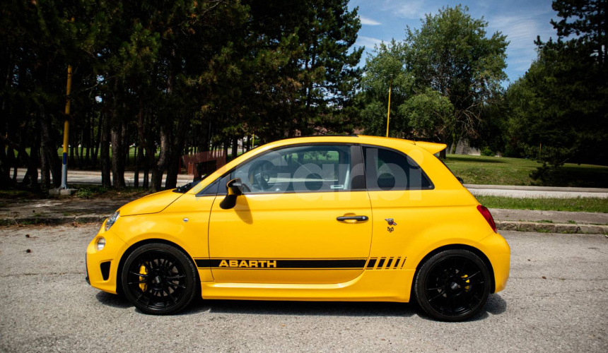 Abarth 500 595 Competizione