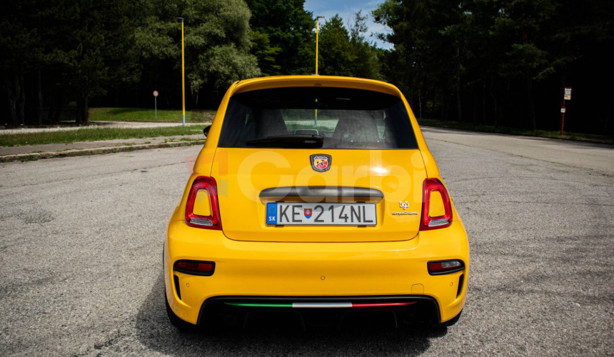 Abarth 500 595 Competizione