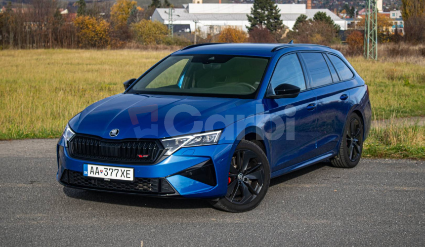 Škoda Octavia Combi VRS 195kW DSG Webasto, Virtual Cockpit