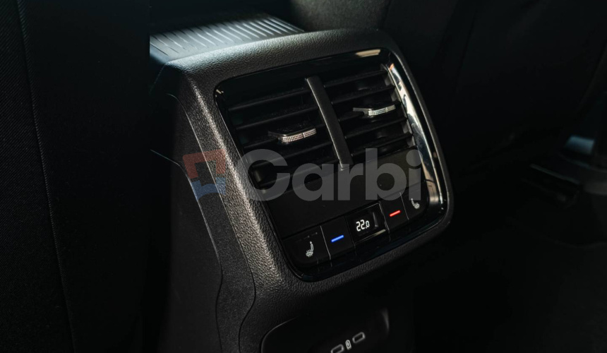 Škoda Octavia Combi VRS 195kW DSG Webasto, Virtual Cockpit