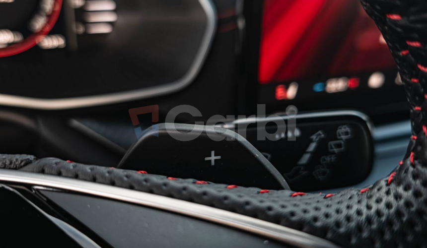 Škoda Octavia Combi VRS 195kW DSG Webasto, Virtual Cockpit