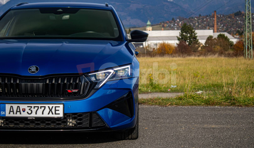 Škoda Octavia Combi VRS 195kW DSG Webasto, Virtual Cockpit