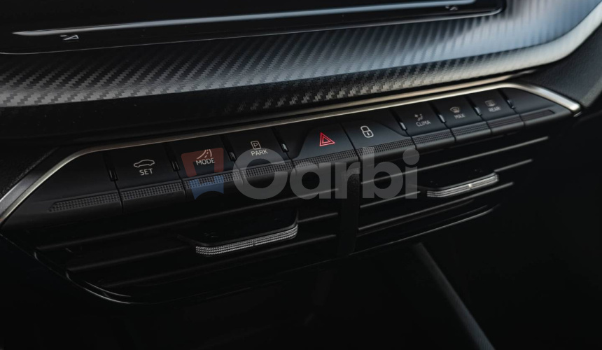 Škoda Octavia Combi VRS 195kW DSG Webasto, Virtual Cockpit