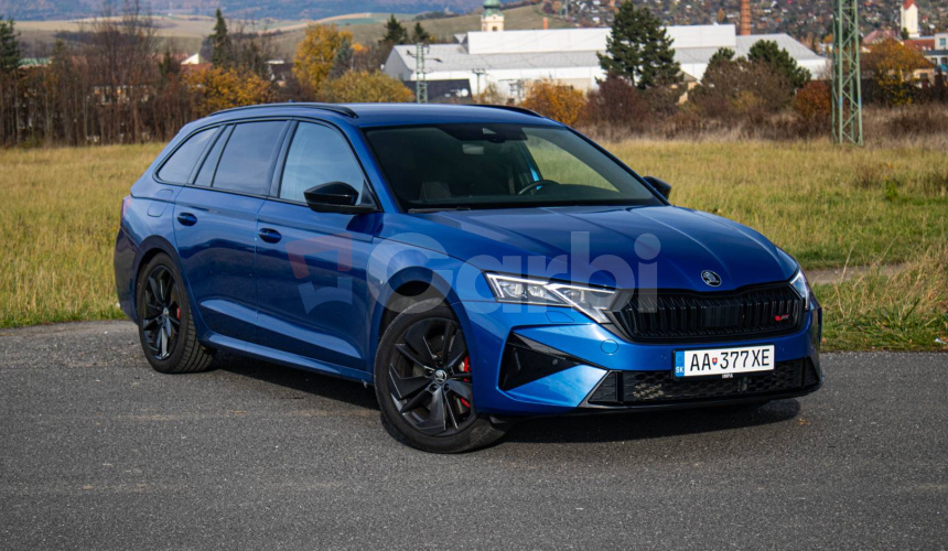 Škoda Octavia Combi VRS 195kW DSG Webasto, Virtual Cockpit