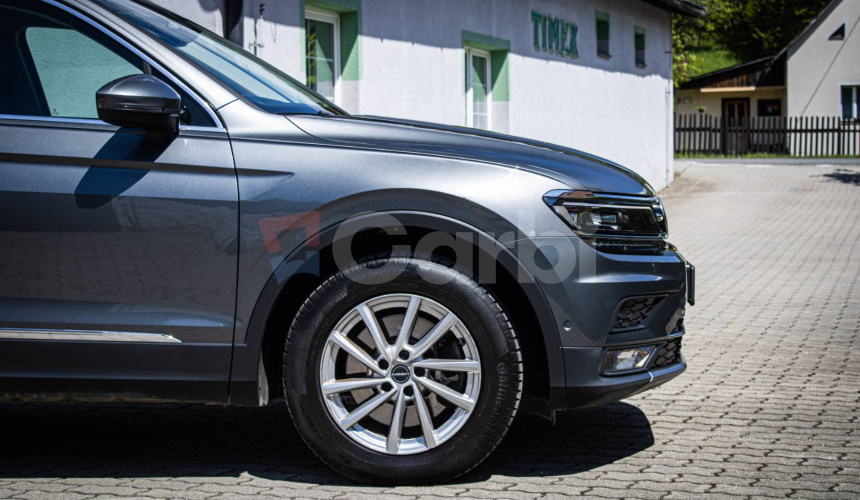 Volkswagen Tiguan 2.0 TSI DSG 4Motion, 1. Majiteľ, Slovenské, Nelakované, FULL LED, Virtual