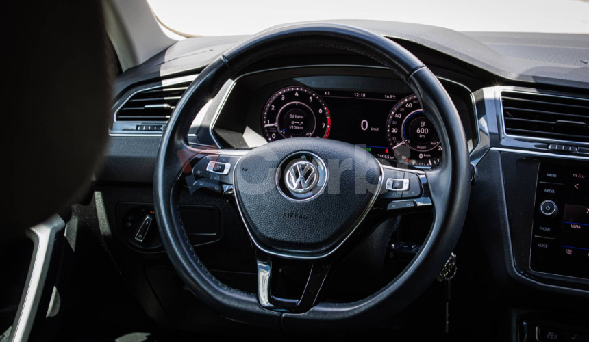 Volkswagen Tiguan 2.0 TSI DSG 4Motion, 1. Majiteľ, Slovenské, Nelakované, FULL LED, Virtual