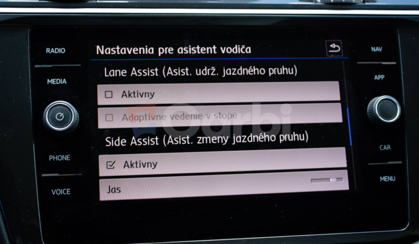Volkswagen Tiguan 2.0 TSI DSG 4Motion, 1. Majiteľ, Slovenské, Nelakované, FULL LED, Virtual