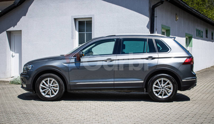 Volkswagen Tiguan 2.0 TSI DSG 4Motion, 1. Majiteľ, Slovenské, Nelakované, FULL LED, Virtual