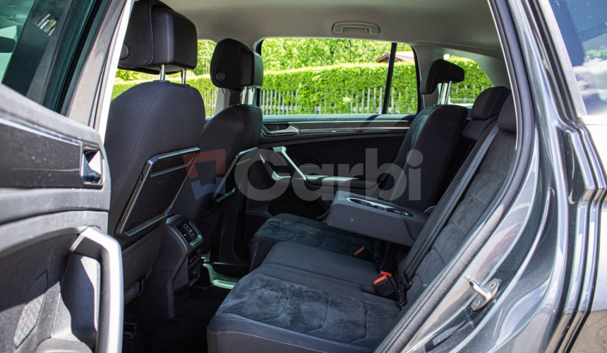 Volkswagen Tiguan 2.0 TSI DSG 4Motion, 1. Majiteľ, Slovenské, Nelakované, FULL LED, Virtual