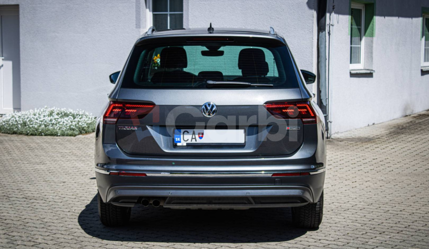 Volkswagen Tiguan 2.0 TSI DSG 4Motion, 1. Majiteľ, Slovenské, Nelakované, FULL LED, Virtual