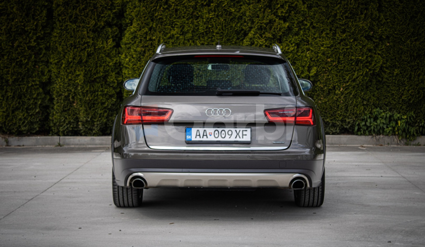 Audi A6 Allroad 3.0 TDI V6 Quattro, Webasto, zdvihnutý tlak oleja, Alcantara, 2X Alu