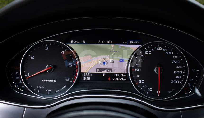 Audi A6 Allroad 3.0 TDI V6 Quattro, Webasto, zdvihnutý tlak oleja, Alcantara, 2X Alu