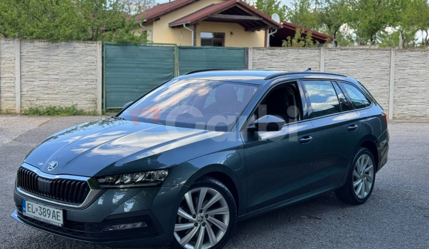 Škoda Octavia Combi Benzin + PHEV