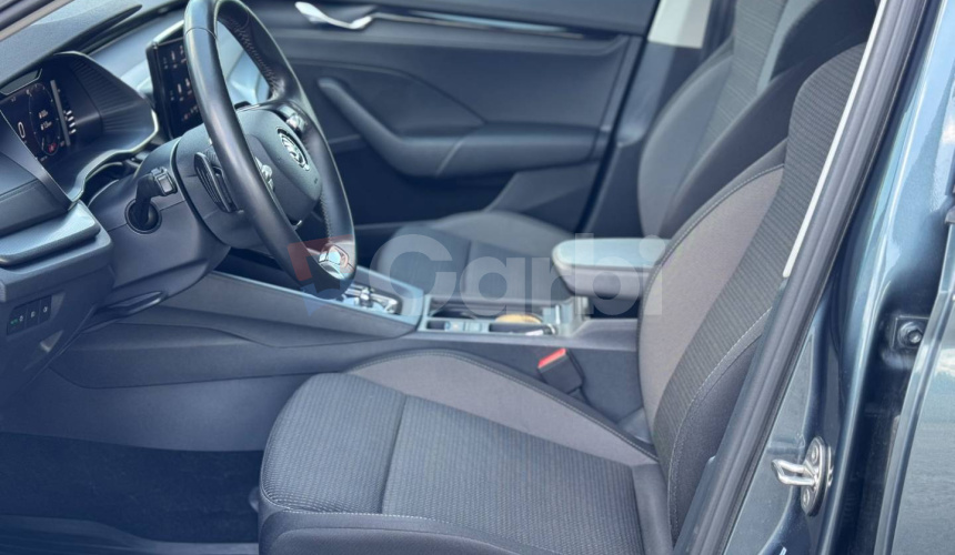 Škoda Octavia Combi Benzin + PHEV