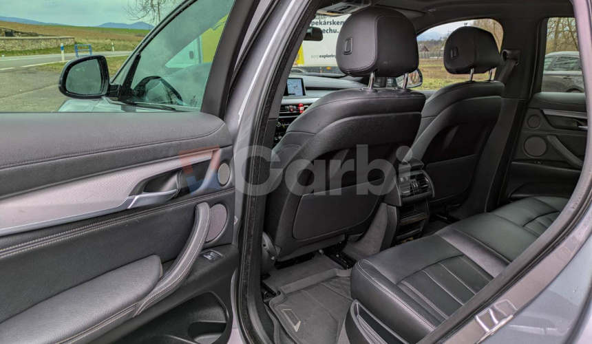BMW X6 xDrive 40d M Sport Edition A/T