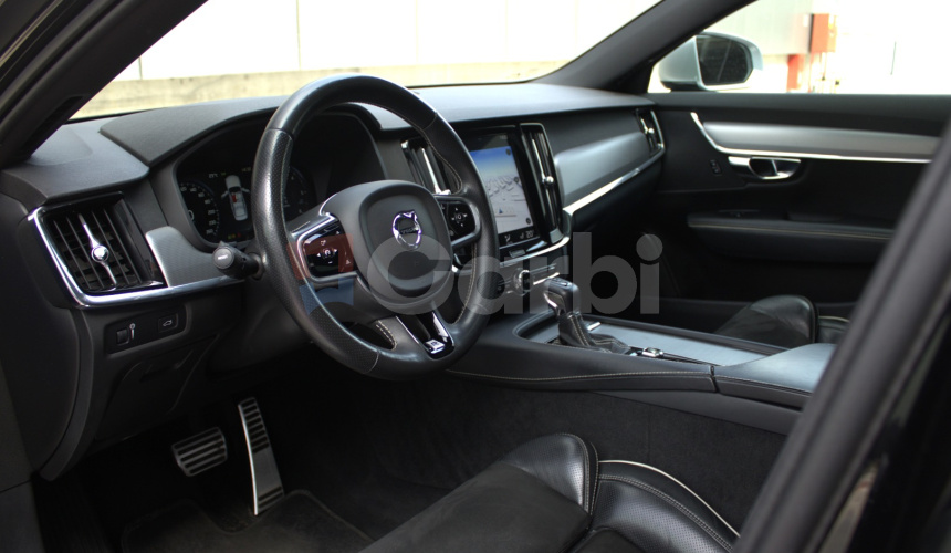 Volvo S90 D4, R-design, 140kw, AWD, AT8