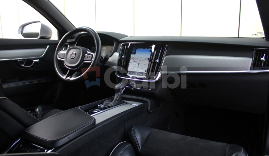 Volvo S90 D4, R-design, 140kw, AWD, AT8