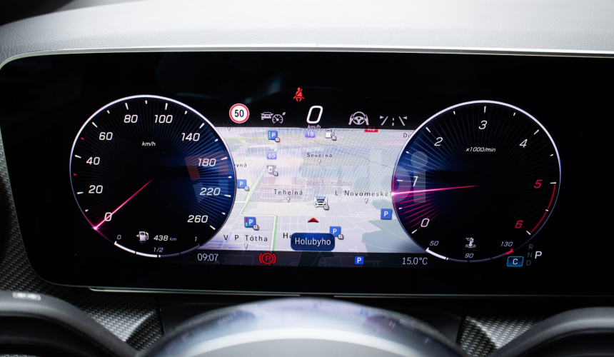 Mercedes-Benz V300d 4MATIC AMG Line, Black optik, Slovenské, Servis grátis, ťažné, Multibeam