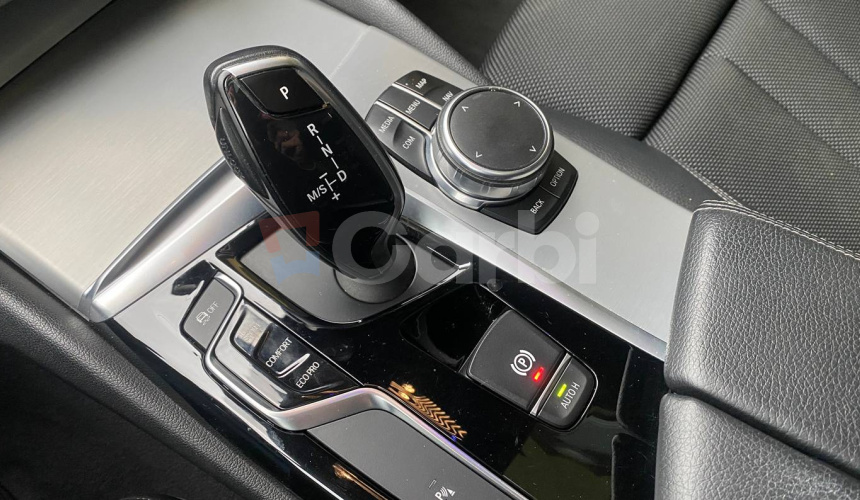 BMW Rad 5 Touring 520d xDrive A/T