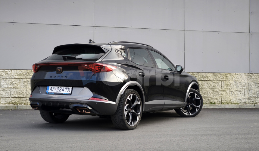 Cupra Formentor 1.4 TSI E-HYBRID Veloz DSG 245k