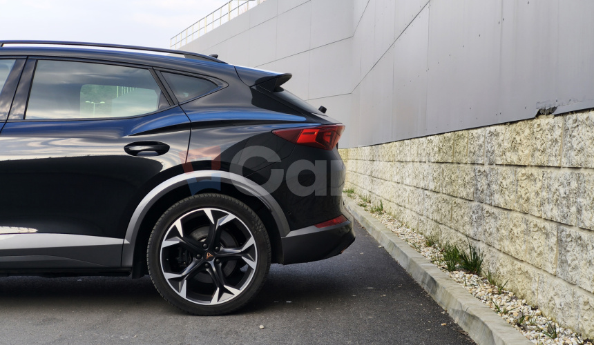 Cupra Formentor 1.4 TSI E-HYBRID Veloz DSG 245k