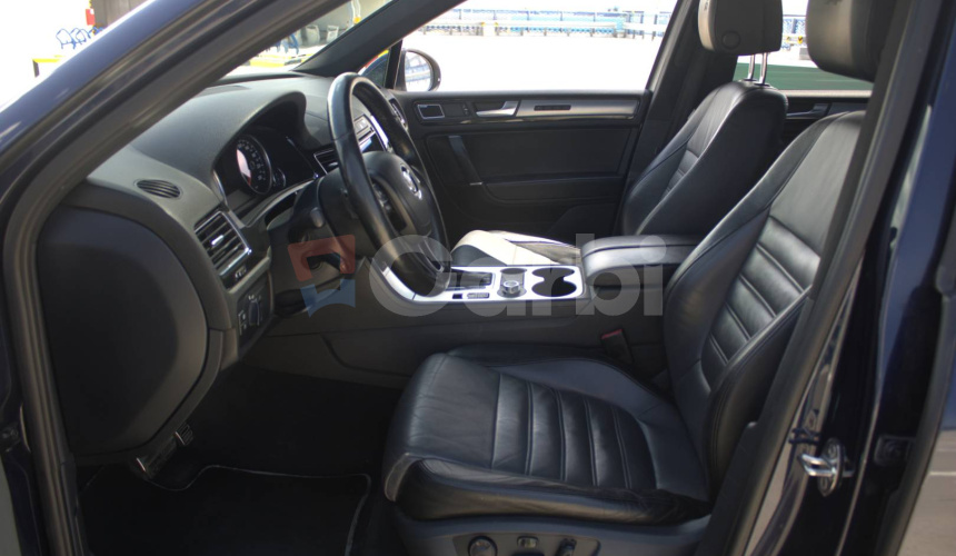 Volkswagen Touareg II 3.0 V6 TDI, 180kw BlueMotion, R-Line, AT8 DSG