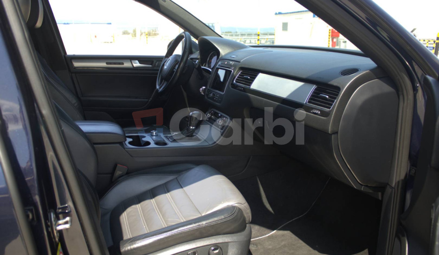 Volkswagen Touareg II 3.0 V6 TDI, 180kw BlueMotion, R-Line, AT8 DSG