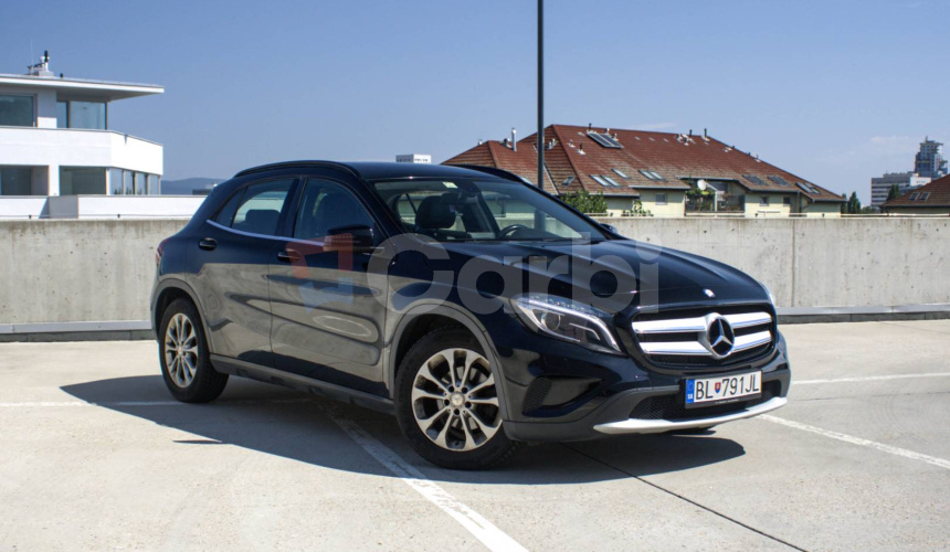 Mercedes-Benz GLA 180 d