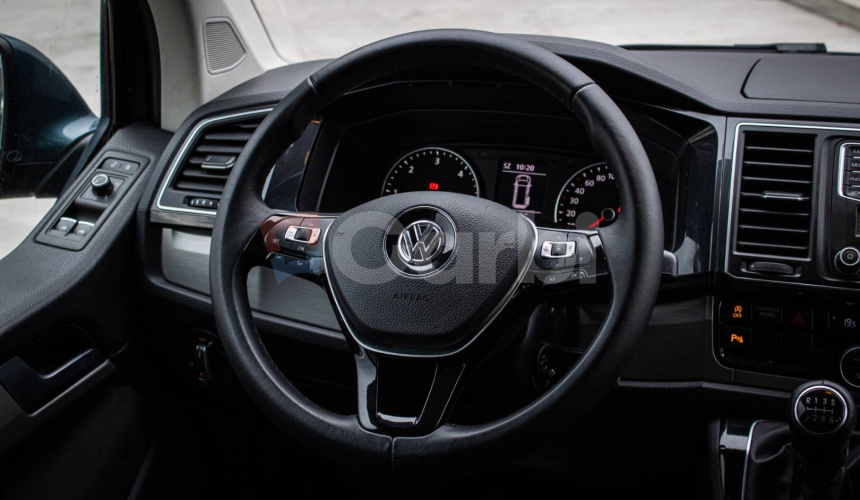 Volkswagen T6 Multivan 2.0 BiTDI 4Motion, Manuál, Full Led, Kamera, Ťažné, po servise