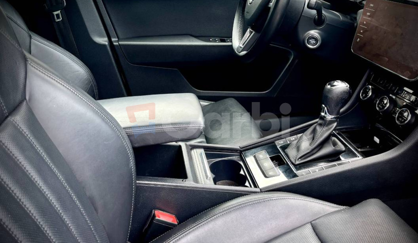 Škoda Superb 2.0 TDI L&K DSG