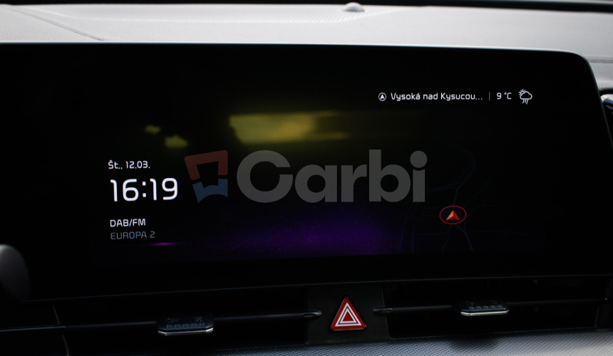 KIA Sportage 1.6 T-GDi 7DCT Platinum, 1. majiteľ, nelakované, park pack, ťažné, záruka