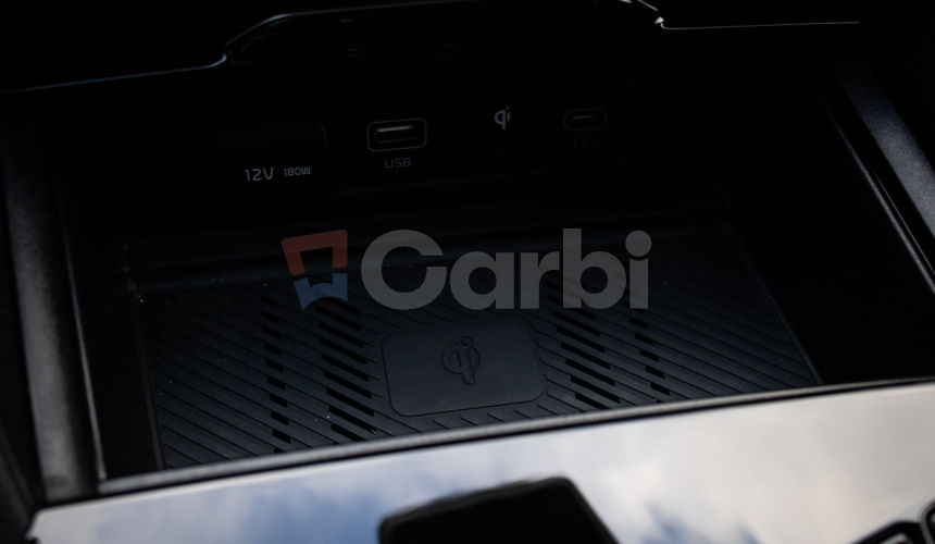 KIA Sportage 1.6 T-GDi 7DCT Platinum, 1. majiteľ, nelakované, park pack, ťažné, záruka