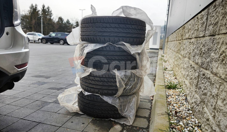 Subaru Forester 2.0i Comfort CVT