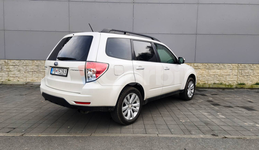 Subaru Forester 2.0i Comfort CVT